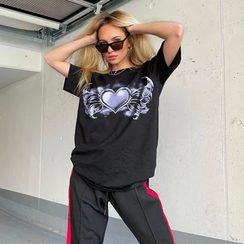 Harajuku גראנג ' מזדמן בציר נשים חולצות היפ הופ הקיץ אופנת רחוב רוק היפ הופ לב גותי פאנק שנות ה-90 גרפי שיק Loose חולצת טריקו