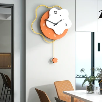 רשת אדום שעון שעון קיר הסלון המודרני פשוט אווירה אור יוקרה קישוט שעון קיר המסעדה יצירתי הביתה