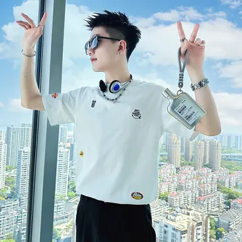 בסדר אופנה של גברים מקרית קוריאני גרסה לנשימה הכל נאה חברתית הבחור זכר גאות צוואר עגול שרוול קצר חולצה