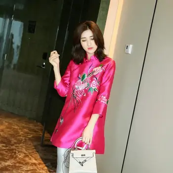 Cheongsam העליון של נשים 2023 חדש בסגנון סיני אופנה רטרו רקמה אופי רופף ודק גרסה משופרת של טאנג חליפה